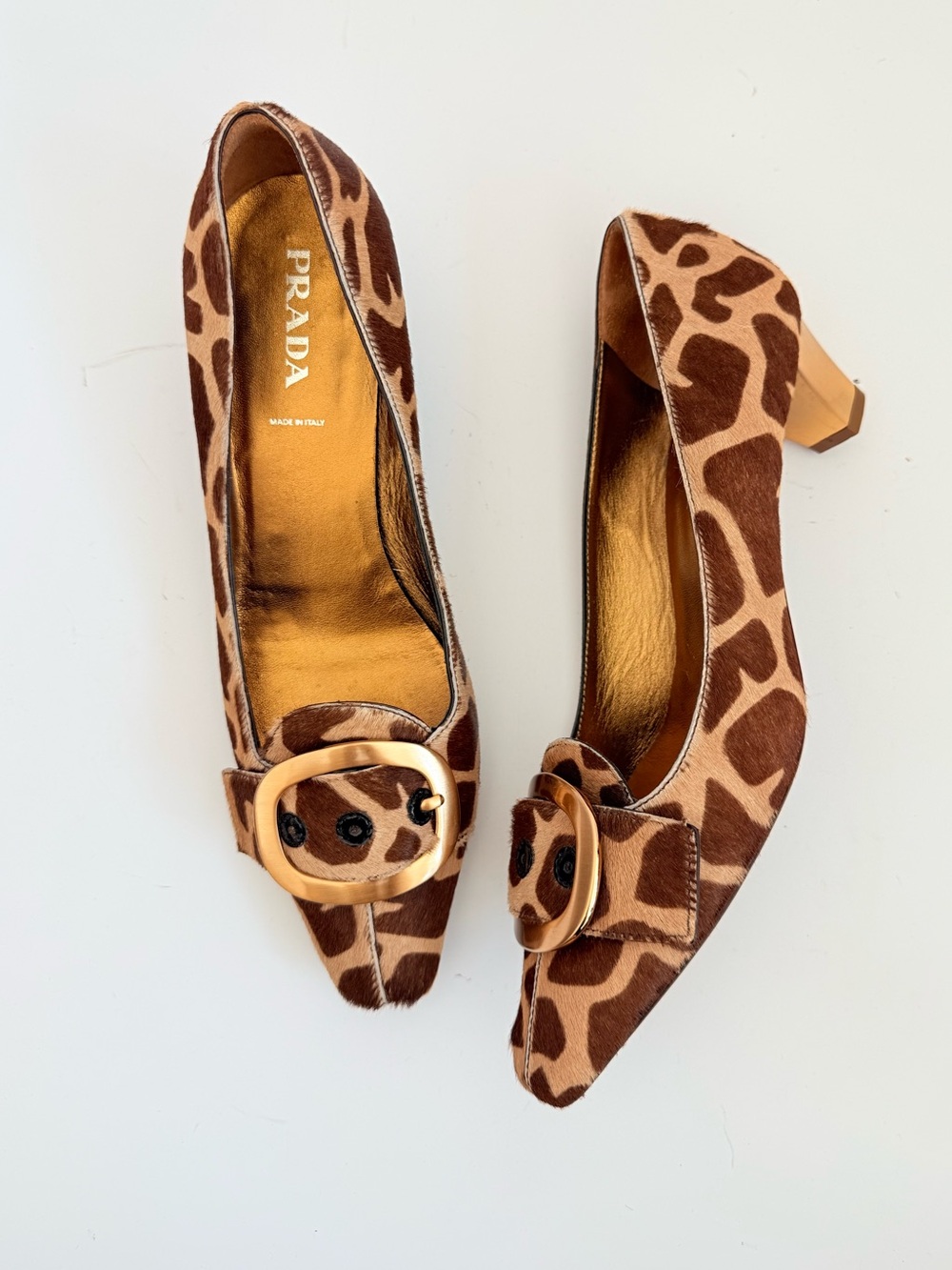 Prada St Giraffa Lamé Calf Hair Giraffe Print Gold Buckle Pumps 39